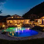 Bashtinata Stryaha Guest And Natural Pool Beli Osŭm