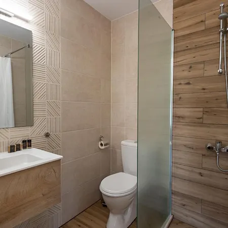 Üdülőközpont бащината стряха